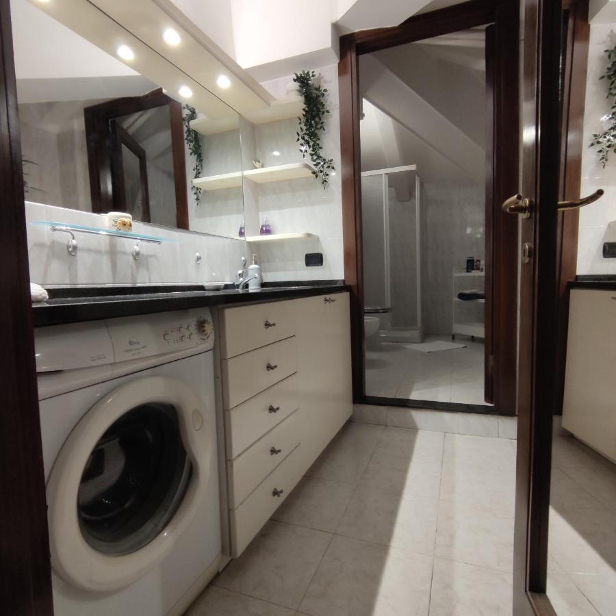 Loft Mansardato Monza Esterno foto