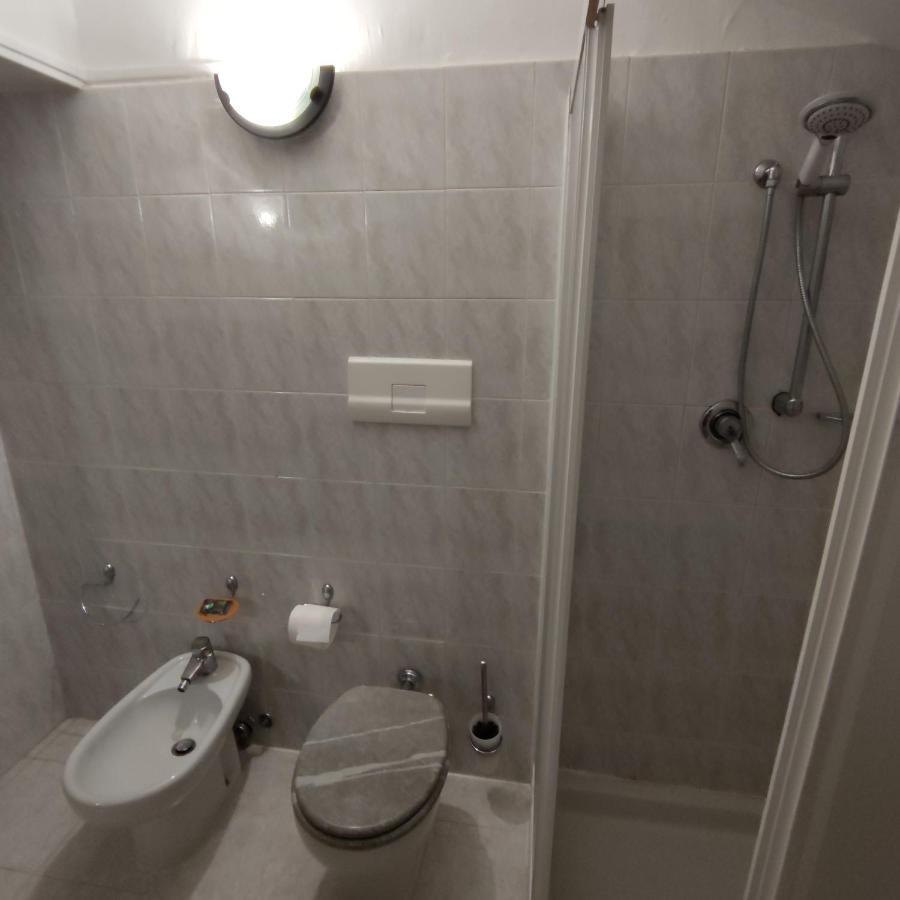 Loft Mansardato Monza Esterno foto